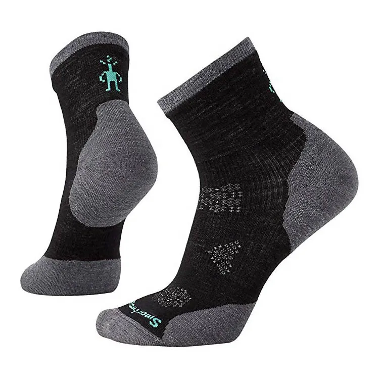 Xianghui Wholesale Elite Basketball Custom Logo Sports Anti-Slip Socks