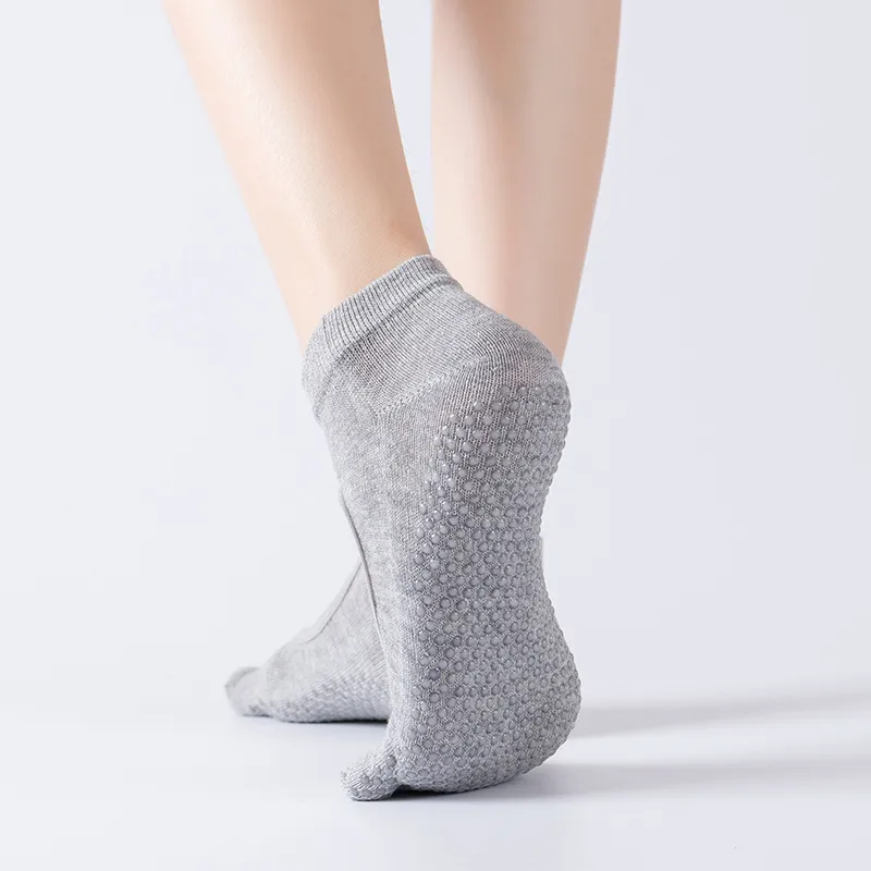 Xianghui Five Finger Yoga Socks Non-Slip Hole Split Toe Pilates Dance Beginners Socks