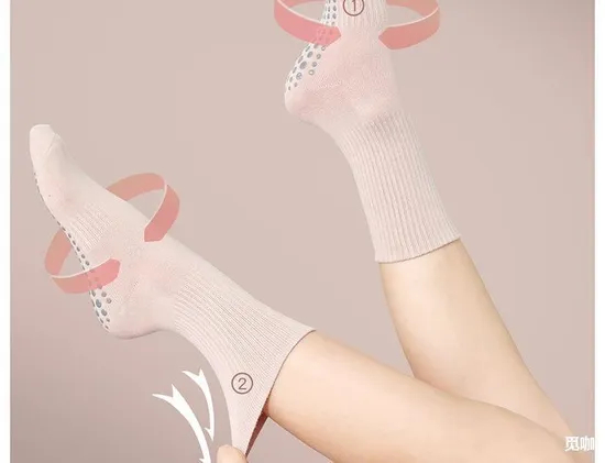Xianghui Wholesale Professional Anti-Slip Women Indoor Sports Pilates Yoga Socks