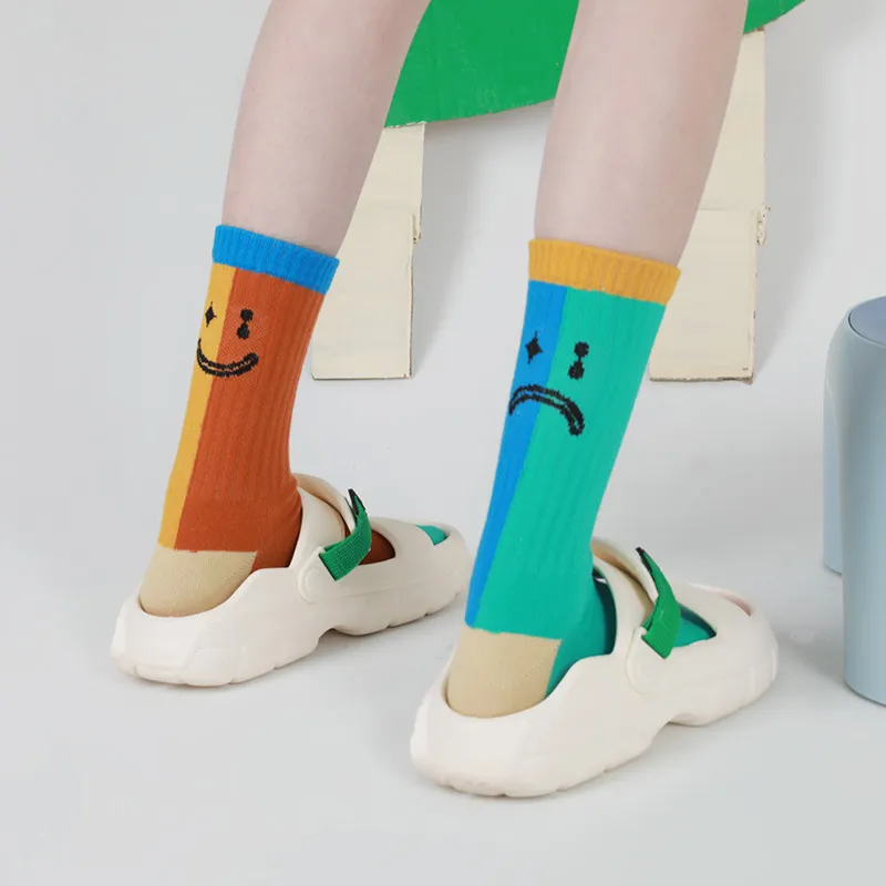 Xianghui New Design Custom Crew Cotton Cool Ab Asymmetrical Design Women Socks