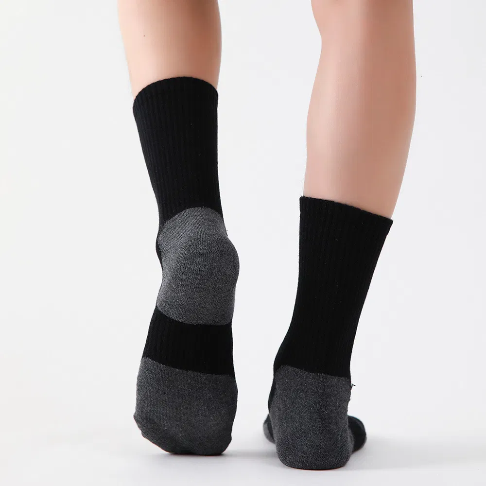 Xianghui Wholesale Cheap Casual Wear Leggings Comfortable Socks for Men