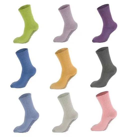Xianghui MID-Tube Print Logo Pilates Pamela Indoor Sports Professional Yoga Socks