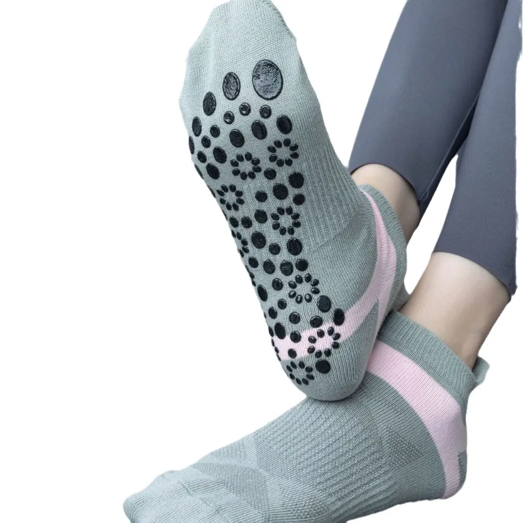 Xianghui Professional Cotton Sweat Absorption Four Seasons Exercise Fitness Anti-Slip Breathable Short Yoga Socks