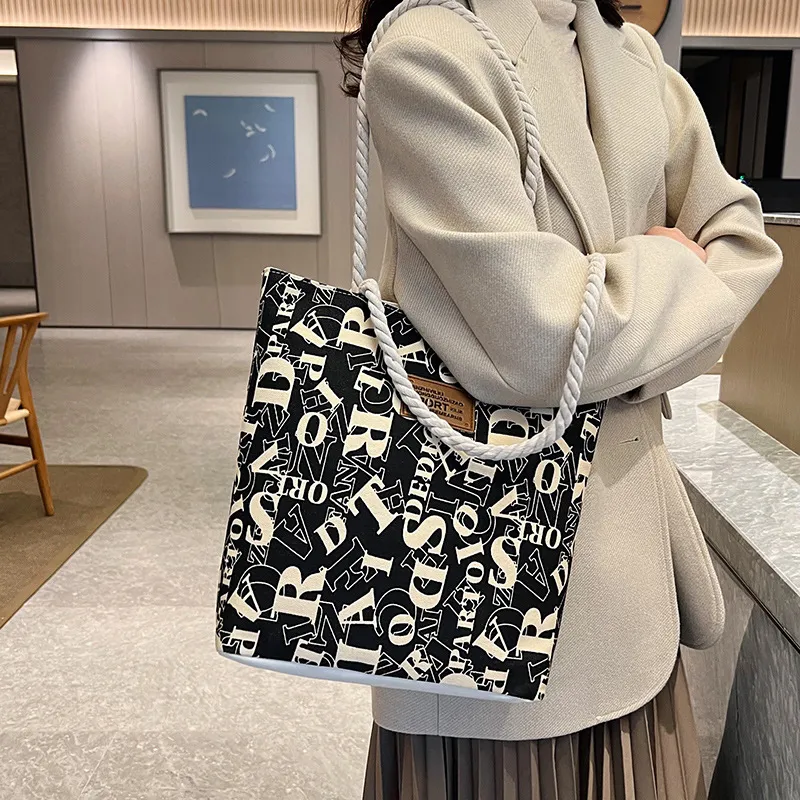 Xianghui Custom Ladies Alphabet Print Shoulder Eco Friendly Large Canvas Tote Bag