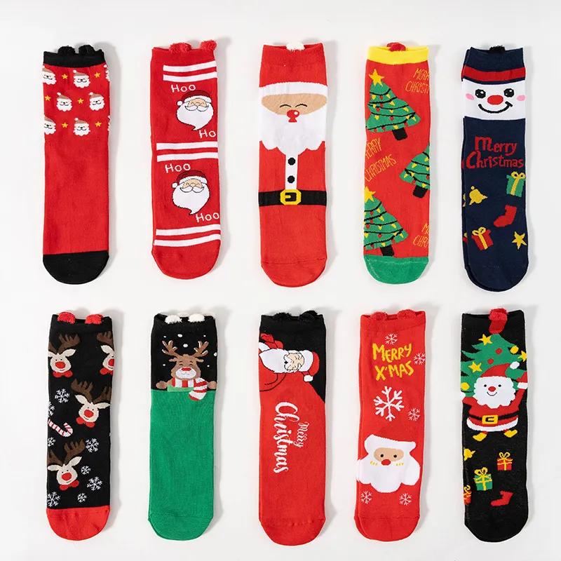 Xianghui Wholesale Cute Cartoon Christmas Crew Socks Can Be Customized