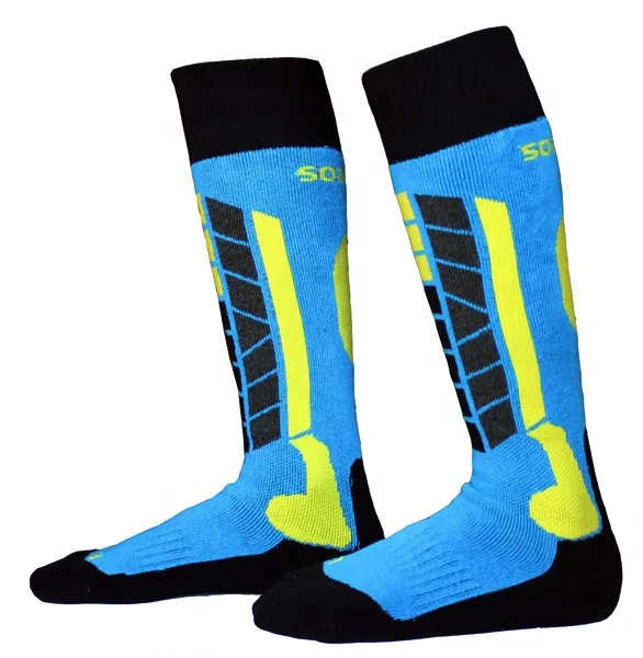 Xianghui Fashion in Tube Socks Cotton Outing Custom Sports Socks