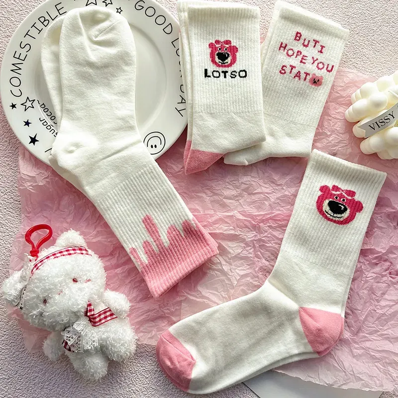 Xianghui Custom Cute Pink Bear Print Colored Plaid Striped Letter Sports Casual Socks for Lady