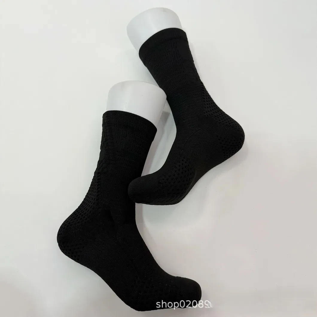 Wholesale Athletic Terry Thick Running Crew Men Basketball Maga Brand Sport Socks