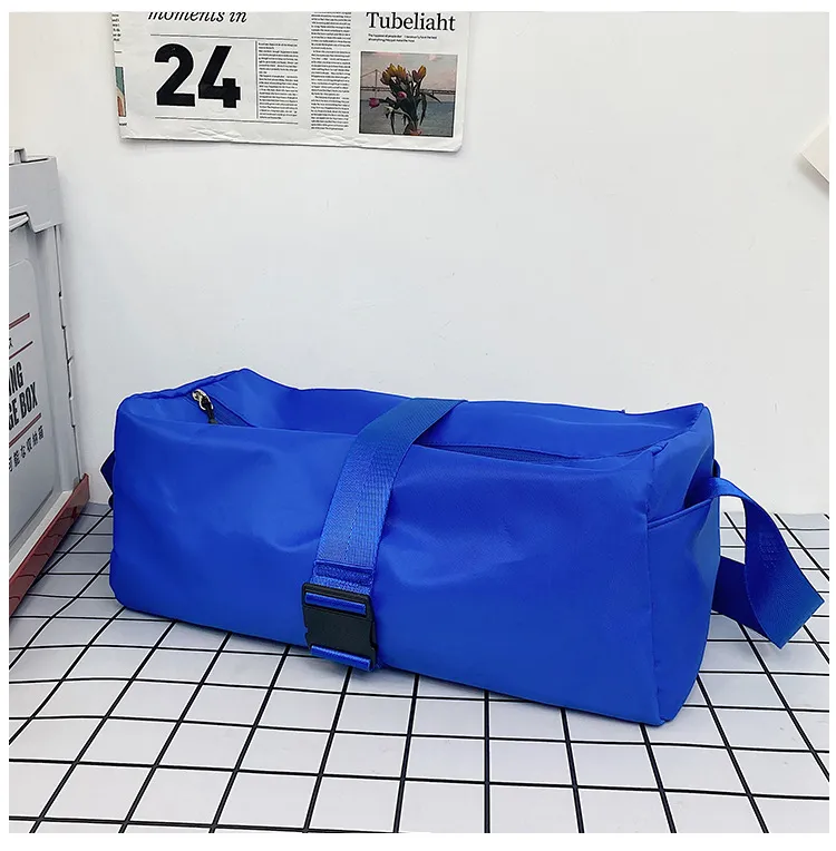 Xianghui New Simple Candy Color Fashion Sports Fitness Bag Leisure Messenger Bag
