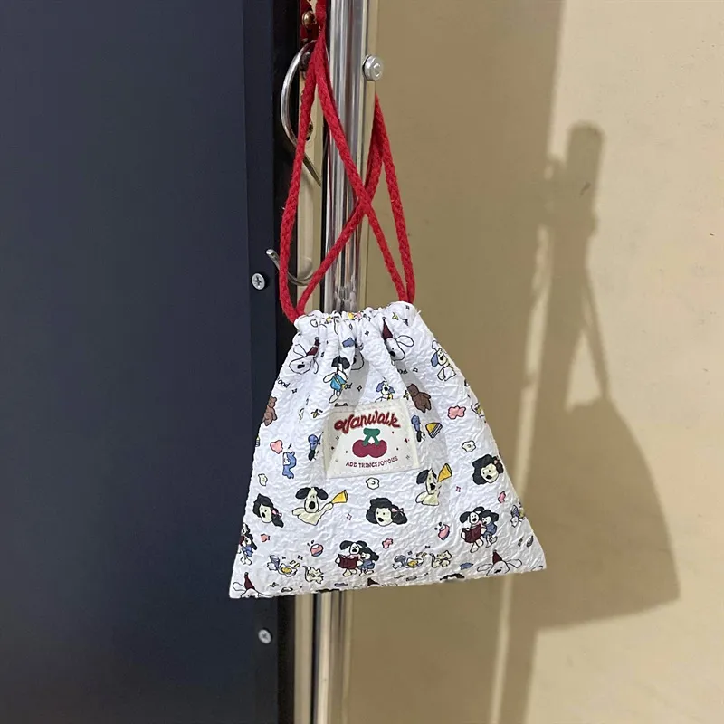 Xianghui Portable Makeup Toiletry Bag Travel Sanitary Pad Storage Bag Large Capacity Drawstring Closure Jewelry Storage Pouch