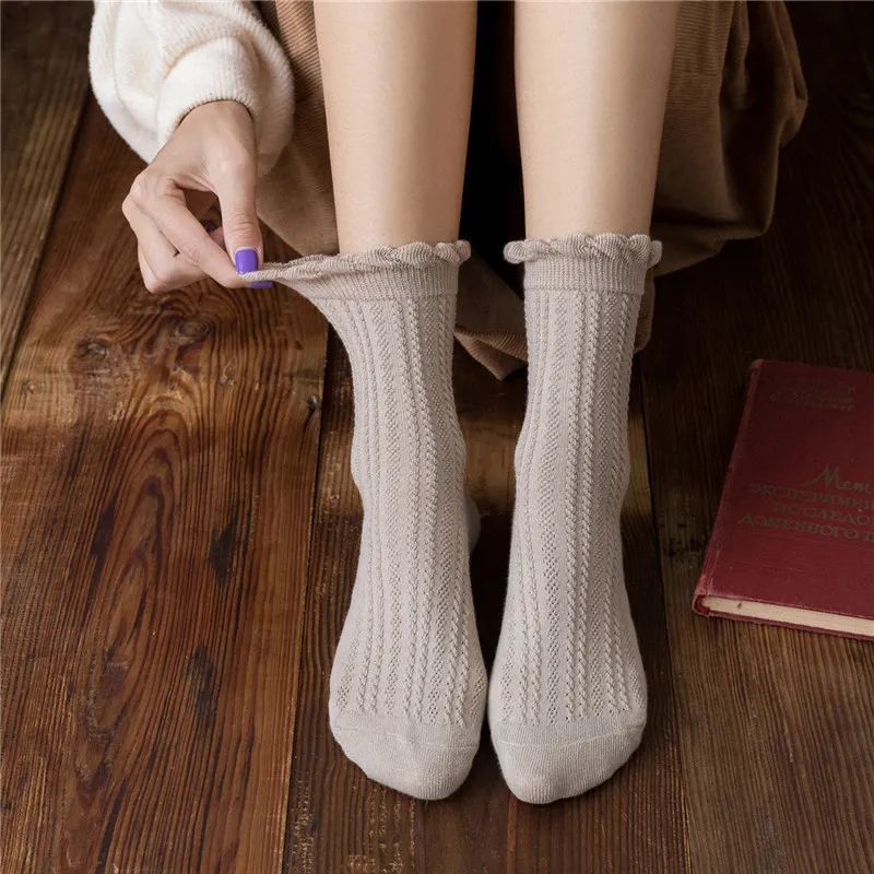 Xianghui Solid Color Vertical Stripes Crew Socks Women Sweet Girl Cotton Soft