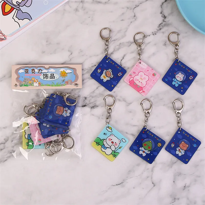 Xianghui Fashion Beautiful Colorful Custom Square Sahpe Cute Pattern Acrylic Keychain