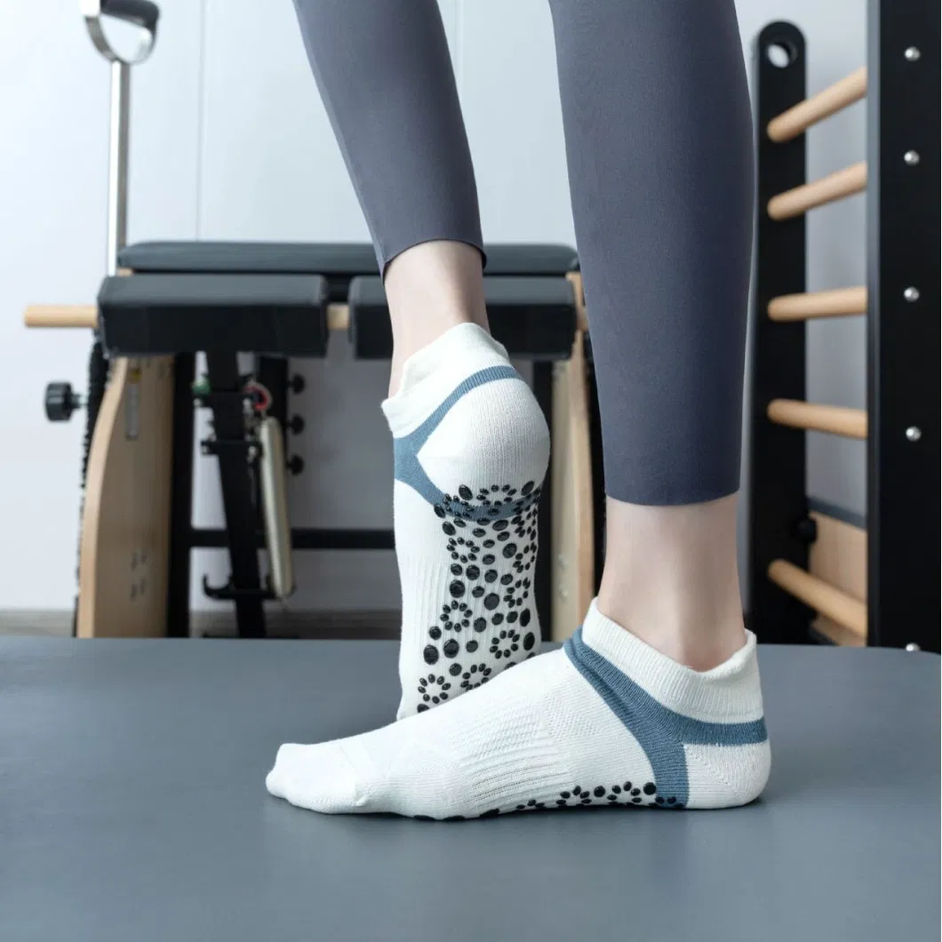 Xianghui Professional Cotton Sweat Absorption Four Seasons Exercise Fitness Anti-Slip Breathable Short Yoga Socks
