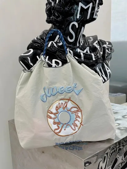 Xianghui Embroidery Shopping Nylon Handbag Single Shoulder Simple Environmental Protection Bags