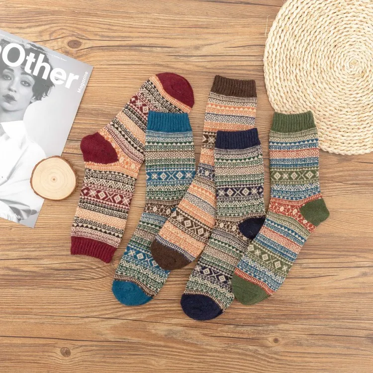 Xianghui Wholesale Vintage Thickened Rabbit Wool Ethnic Plaid MID-Tube Socks