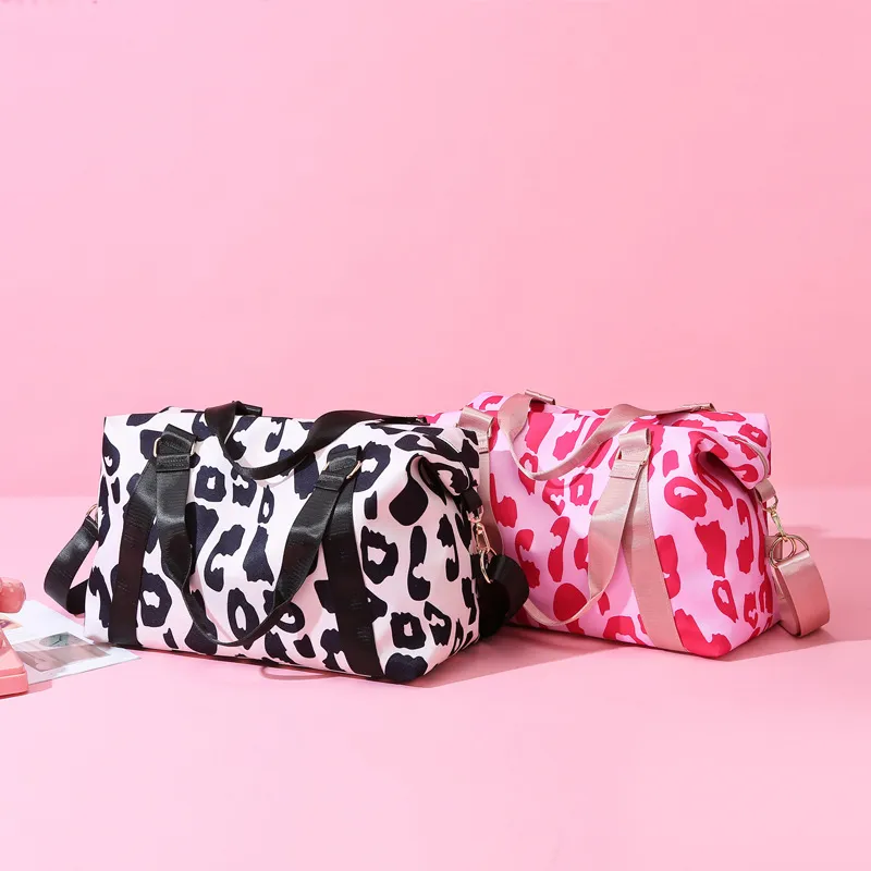 Fashion Bags Can Custom Design with Clients Requirements