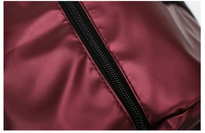 Xianghui Customized Logo Duffle Waterproof Dry Sport Gym Travel Nylon Sports Bags