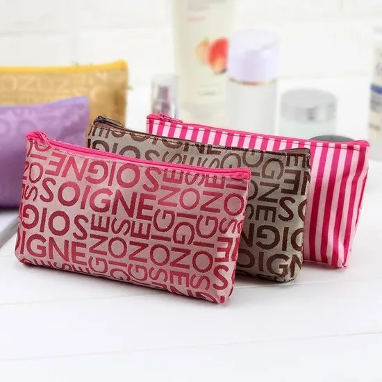 Xianghui Cute Pattern Women's Stripes Gift Toiletries Bag Makeup Cosmetic Bags Cheap Custom