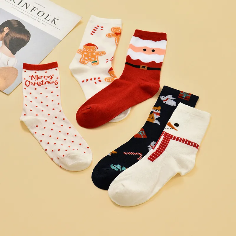 Xianghui Wholesale Cute Cartoon Elk Crew Socks Christmas Ladies Socks