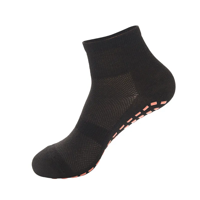 Xianghui Wholesale Custom Summer Non-Slip Mesh Trampoline Yoga Socks for Adults and Children