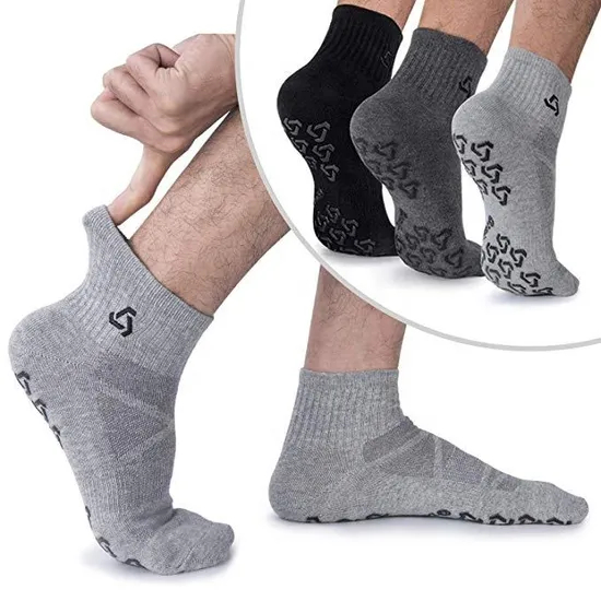 Xianghui Mens New Sports Comfort Cotton Silicone Gripe Anti-Slip Trampoline Socks