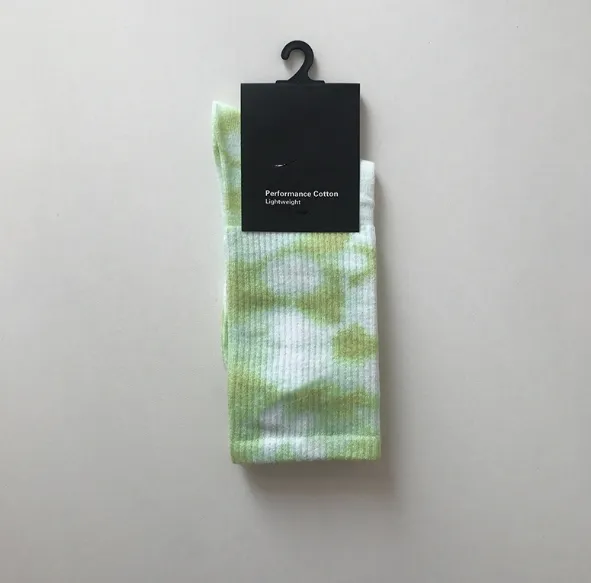 Xianghui Breathable Luxury Brand Sport Colorful Luxury Basketball Wholesale Athletic Running Men Crew Socks