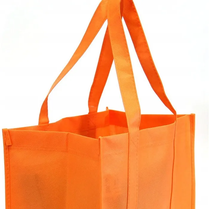 Xianghui Promotional Non-Woven Fashion Shopping Custom Logo Marment Storage Bag