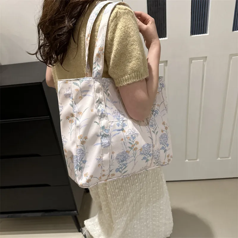 Xianghui Women's Bag Fashionable Beautiful Trendy Personalized Simple Diagonal Large Capacity Tote Bag