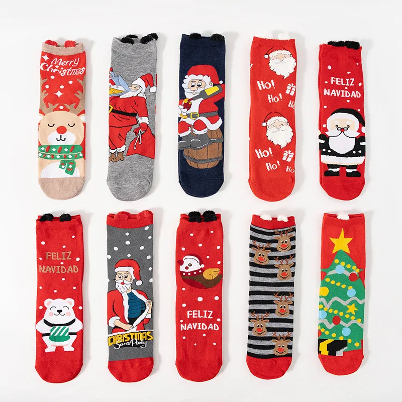 Xianghui Wholesale Cute Cartoon Christmas Crew Socks Can Be Customized