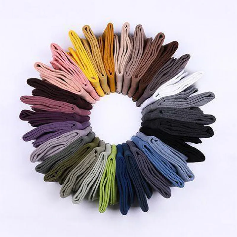 Xianghui Women Wholesale Pamela Fitness Cotton Non Slip Colorful Sport Long Yoga Socks