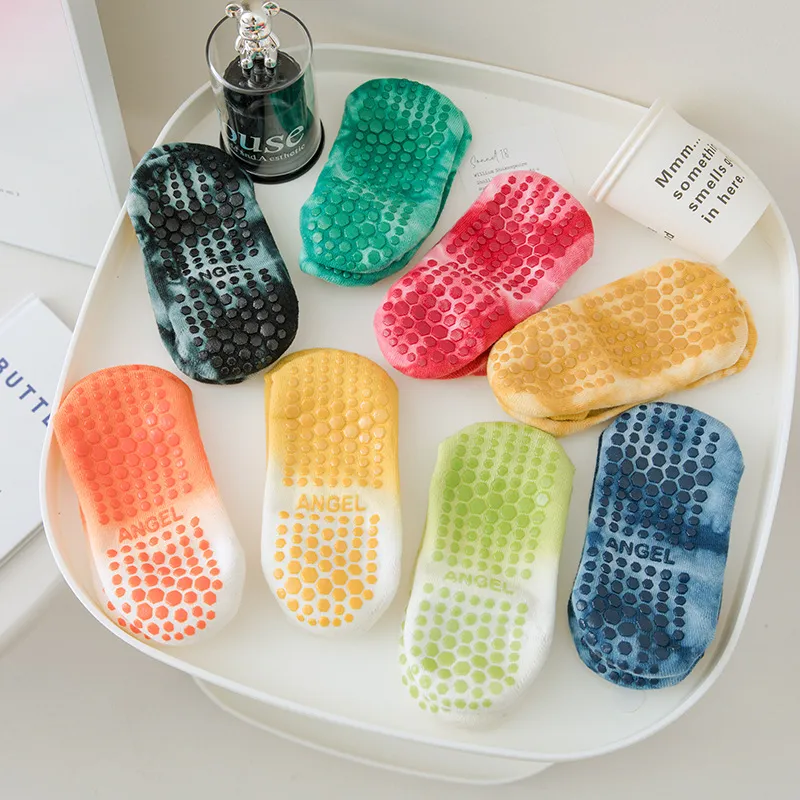 Xianghui Pilates Tie-Dye Color Low Cut Anti-Slip Sport Yoga Socks with Terry