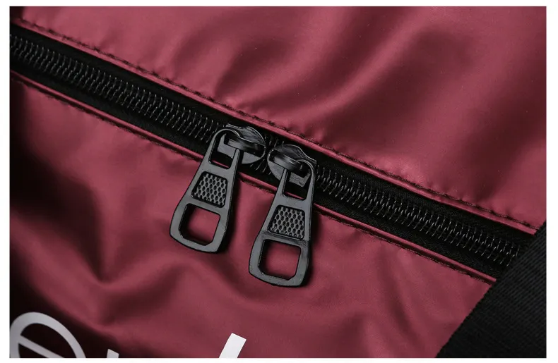Xianghui Customized Logo Duffle Waterproof Dry Sport Gym Travel Nylon Sports Bags