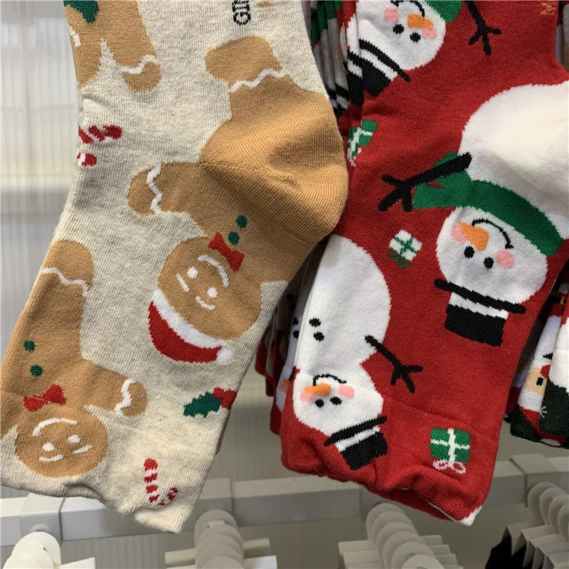 Xianghui Kikiyasocks Women's Cartoon Christmas Socks Santa Snowman Crew Socks