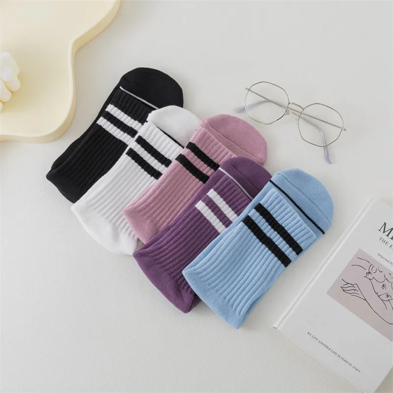 Xianghui Custom Wholesale Professional Anti-Slip Sports Fitness Floor Yoga Socks