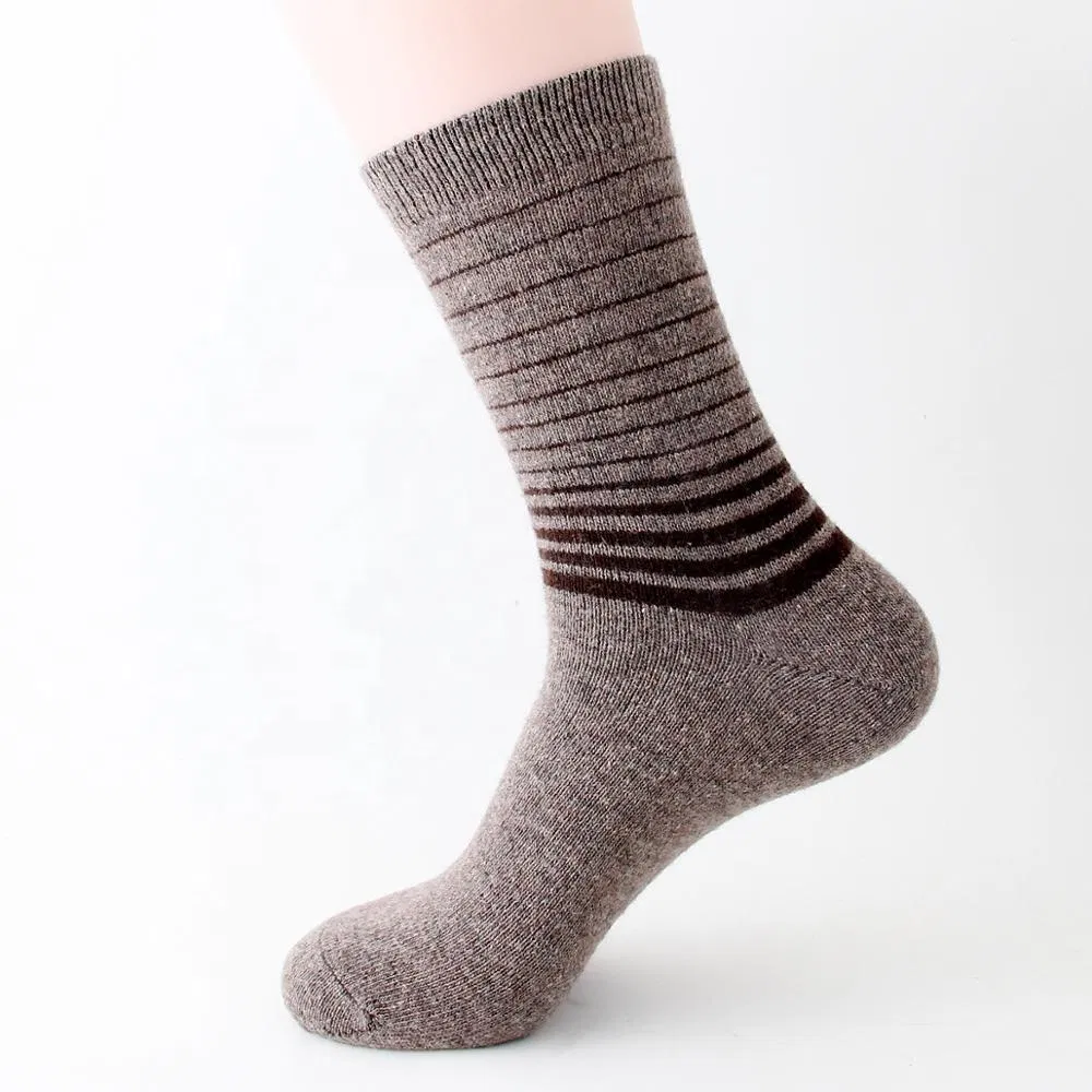 Xianghui Sport Socks Middle Tube Basketball Letter Running Outdoor Socks