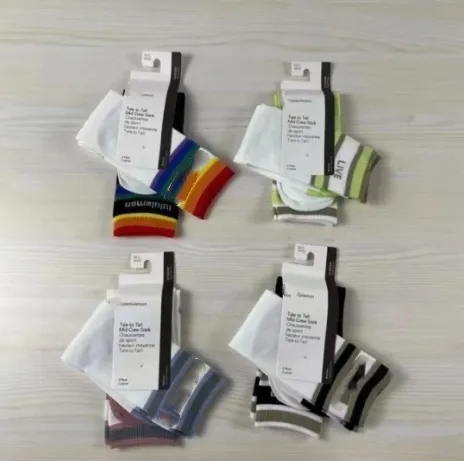 Xianghui Wholesale Rainbow Unisex Sport Yoga Luxury Lulu Letter MID Crew Socks