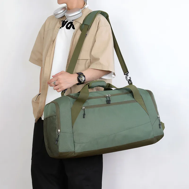 Xianghui 2024 Lightweight Large Travel Bag Custom Logo Waterproof with Good Quality for Gym Sports Fashion Business Use Low MOQ