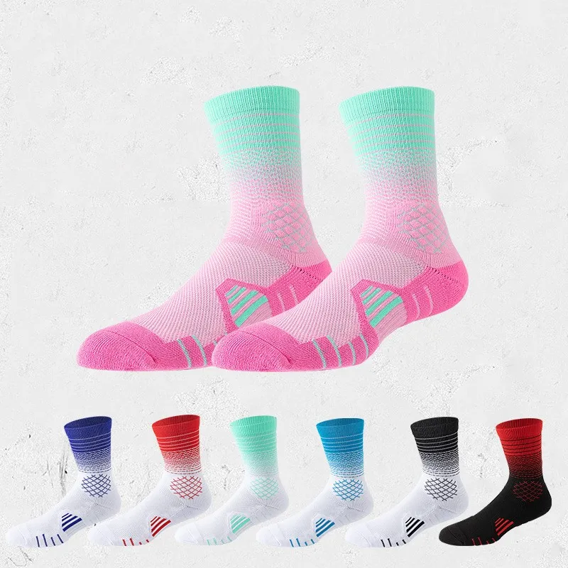 Xianghui Cheap Crew Type Quick Dry Running Custom Logo Unisex Sport Socks