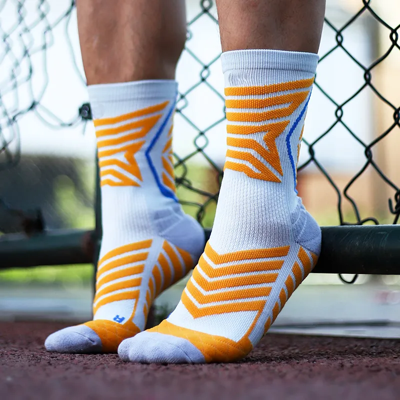 Xianghui Crew Custom Logo Sports Elite Soccer Designer Cotton Socks