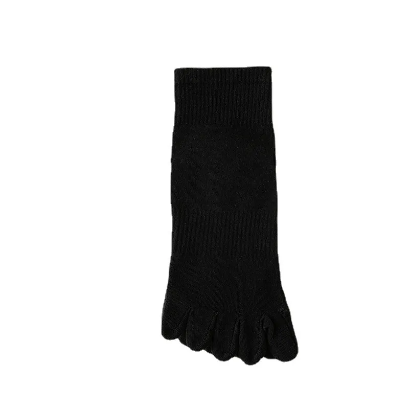 Xianghui Non-Slip Toe Indoor Floor Exercise Fitness Dance Pilates Quarter Socks