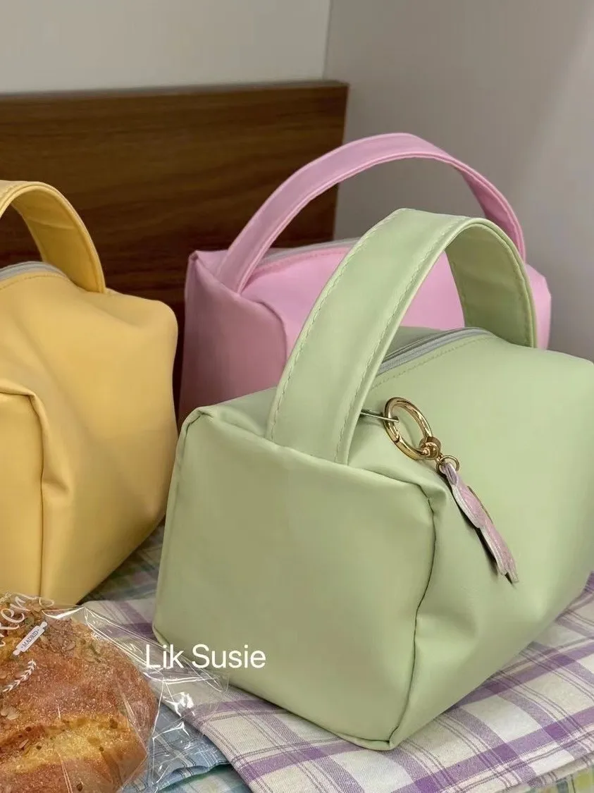 Xianghui Candy Colored Makeup Bag Portable Toiletry Bags Packaging Gift Make up PVC Zipper Cosmetic Makeup Bag