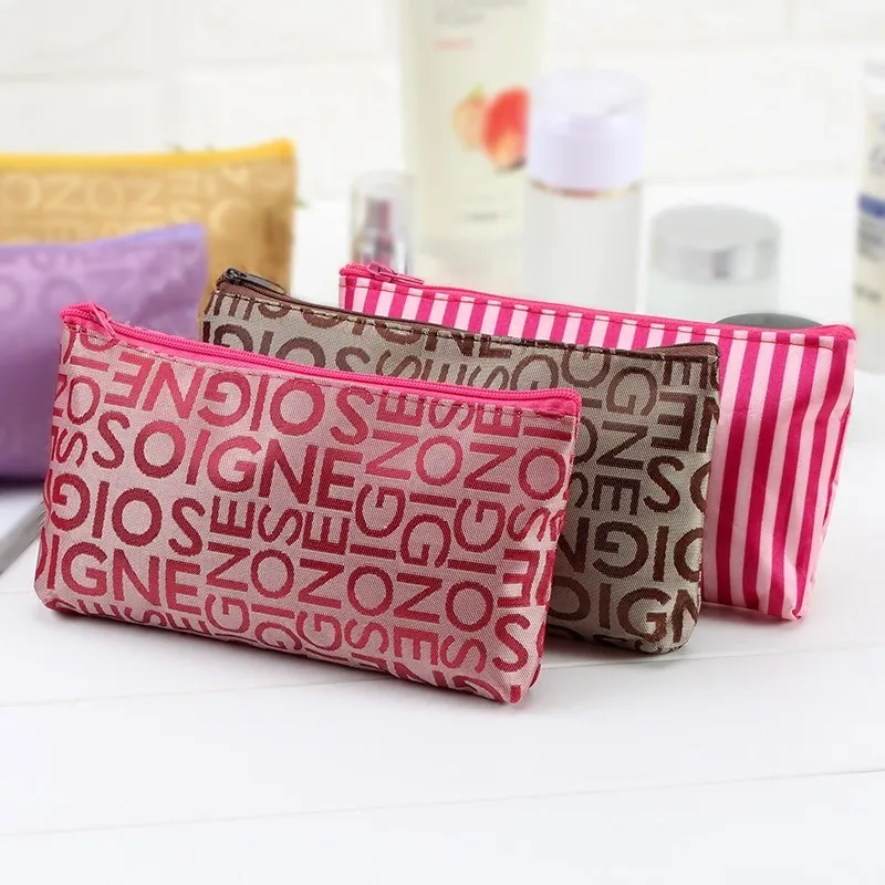 Xianghui Cute Pattern Women's Stripes Gift Toiletries Bag Makeup Cosmetic Bags Cheap Custom