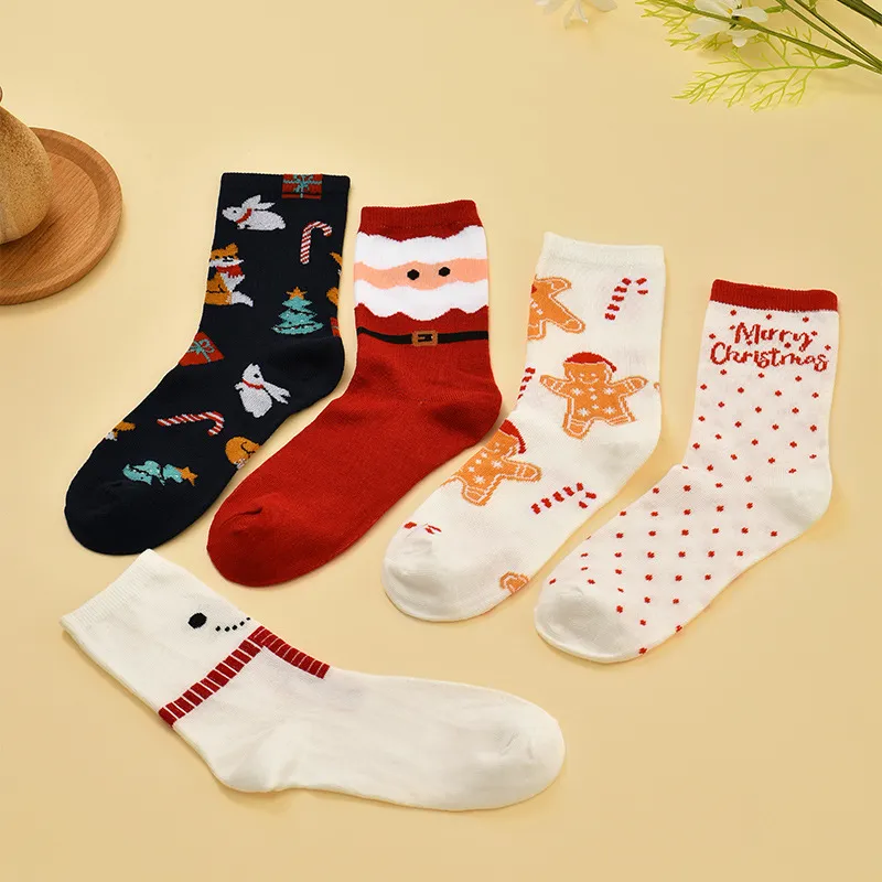 Xianghui Wholesale Cute Cartoon Elk Crew Socks Christmas Ladies Socks