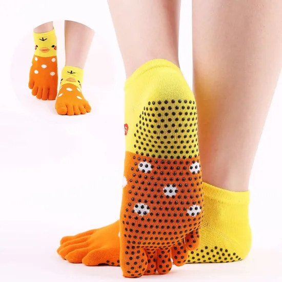 Xianghui Professional Female Non-Slip Breathable Yellow Duck Toe Dance Yoga Socks