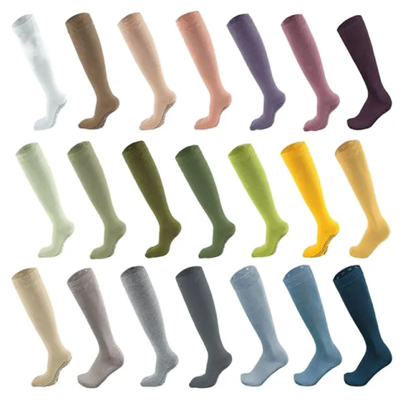 Xianghui Women Wholesale Pamela Fitness Cotton Non Slip Colorful Sport Long Yoga Socks