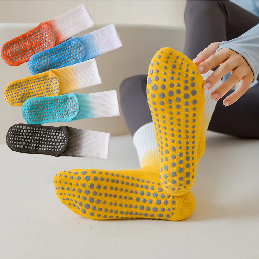 Xianghui Colorful Women Exercise Yoga Sports Long Anti Slip Cotton Pilates Crew Socks