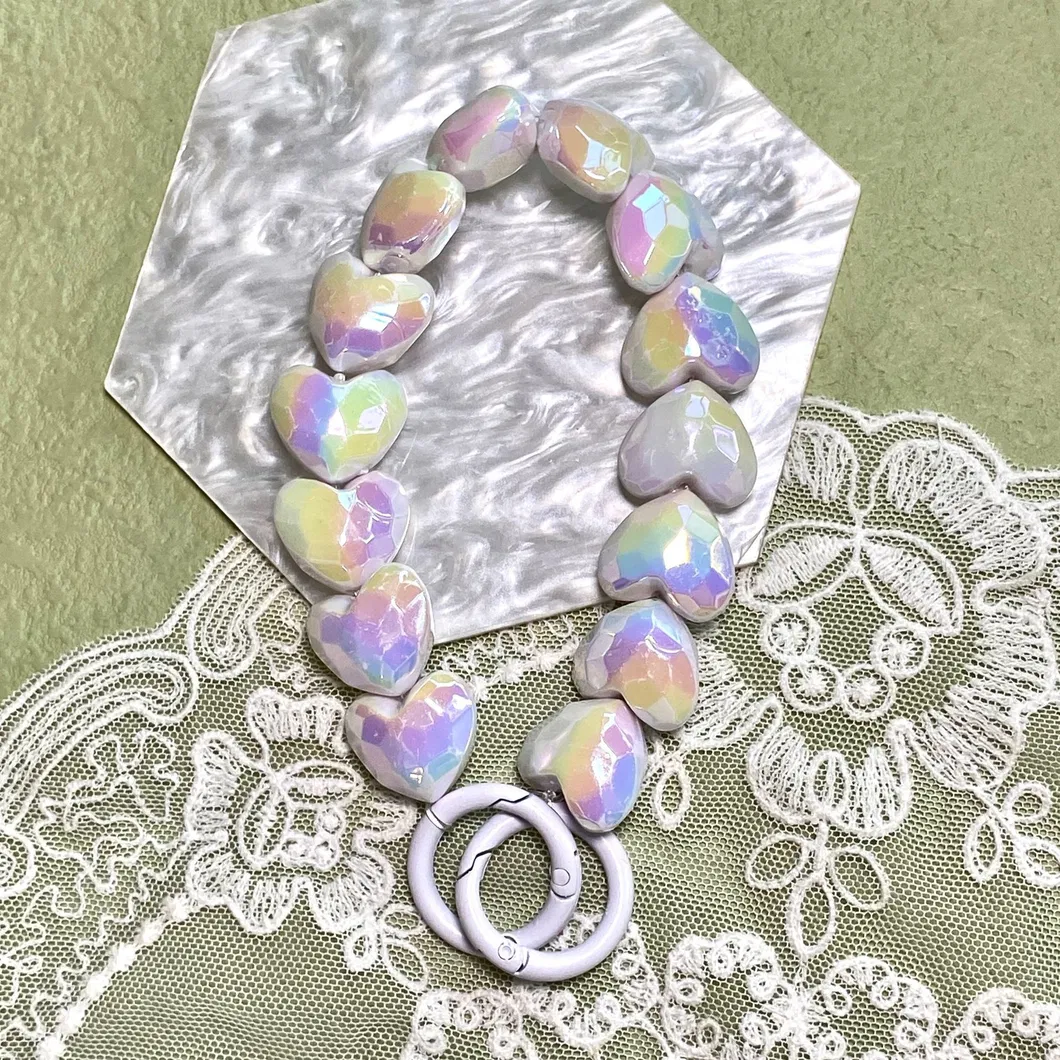 Xianghui Fashion Beautiful Shine Custom Heart Design Colorful Love Bracelet Acrylic Keychain