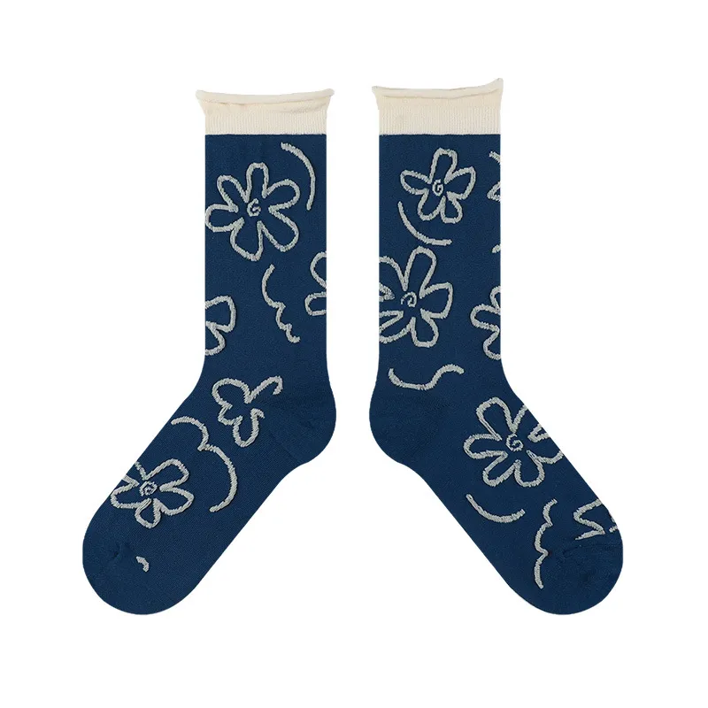 Xianghui Creative Cartoon Flower Embroidered Letter Women Happy Socks